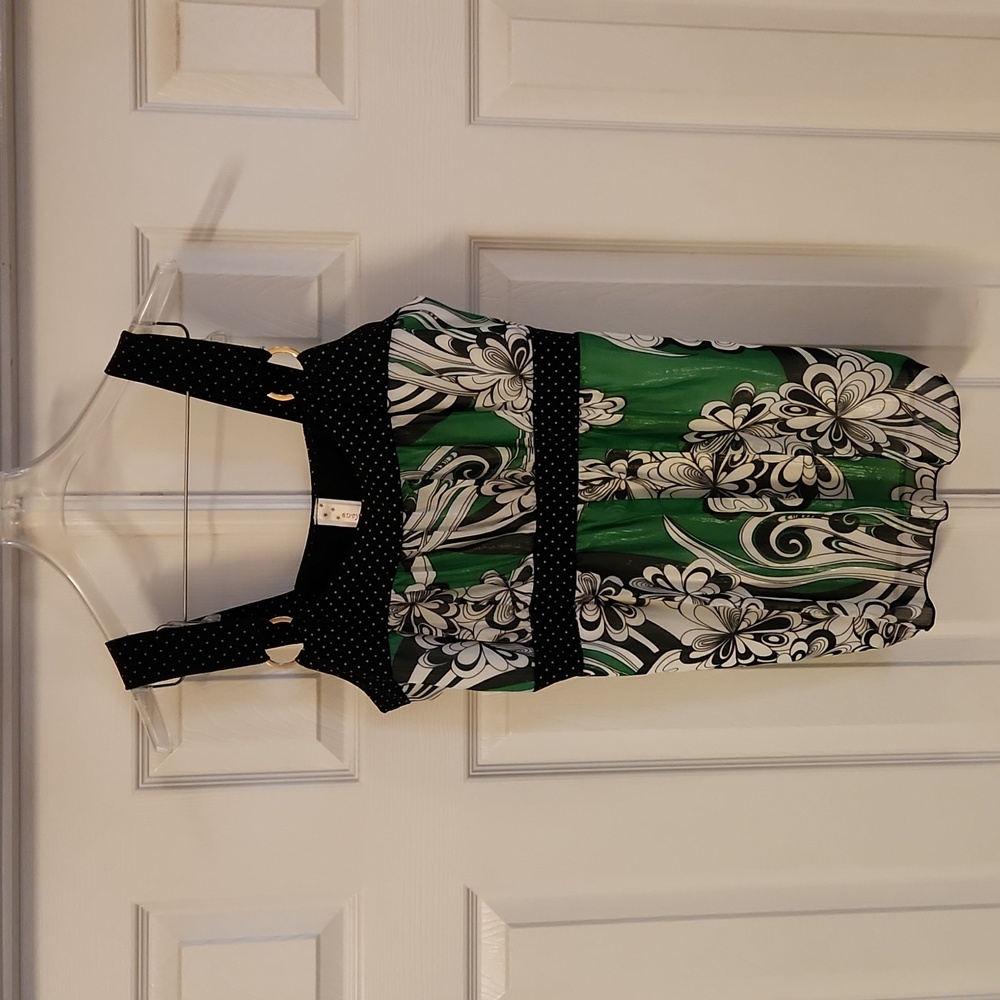 Envy clothing- 1X Tank Top blouse